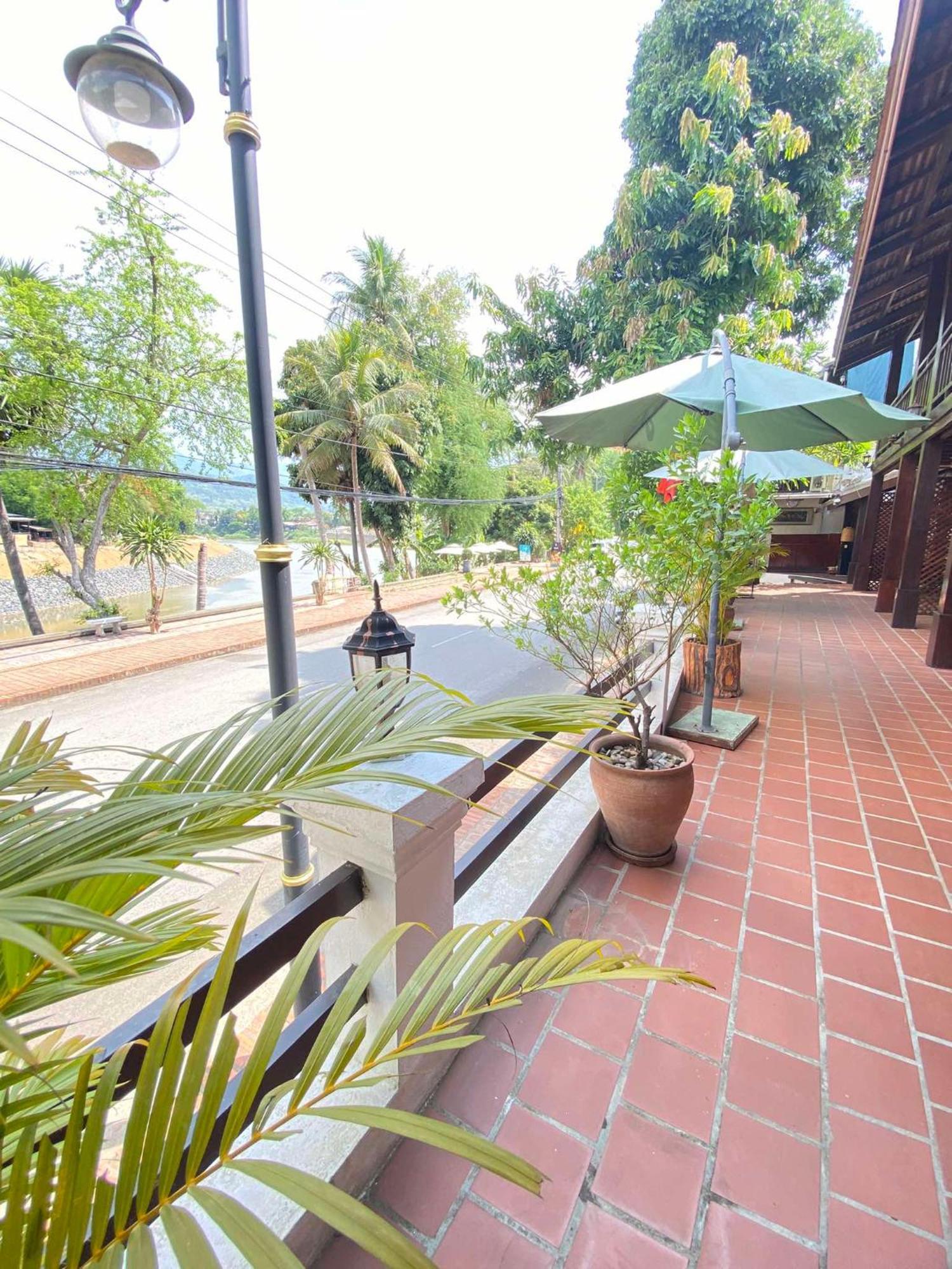 Golden Lotus Namkhan View Luang Prabang Zewnętrze zdjęcie